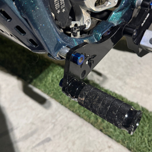 Titanium Shift Lock Mounting Bolts